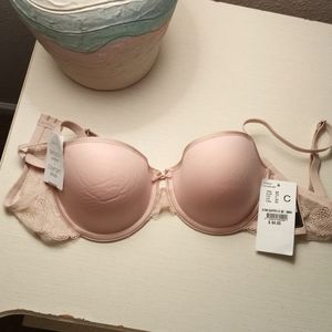 Brand New with tags Chantelle Bra, 32C